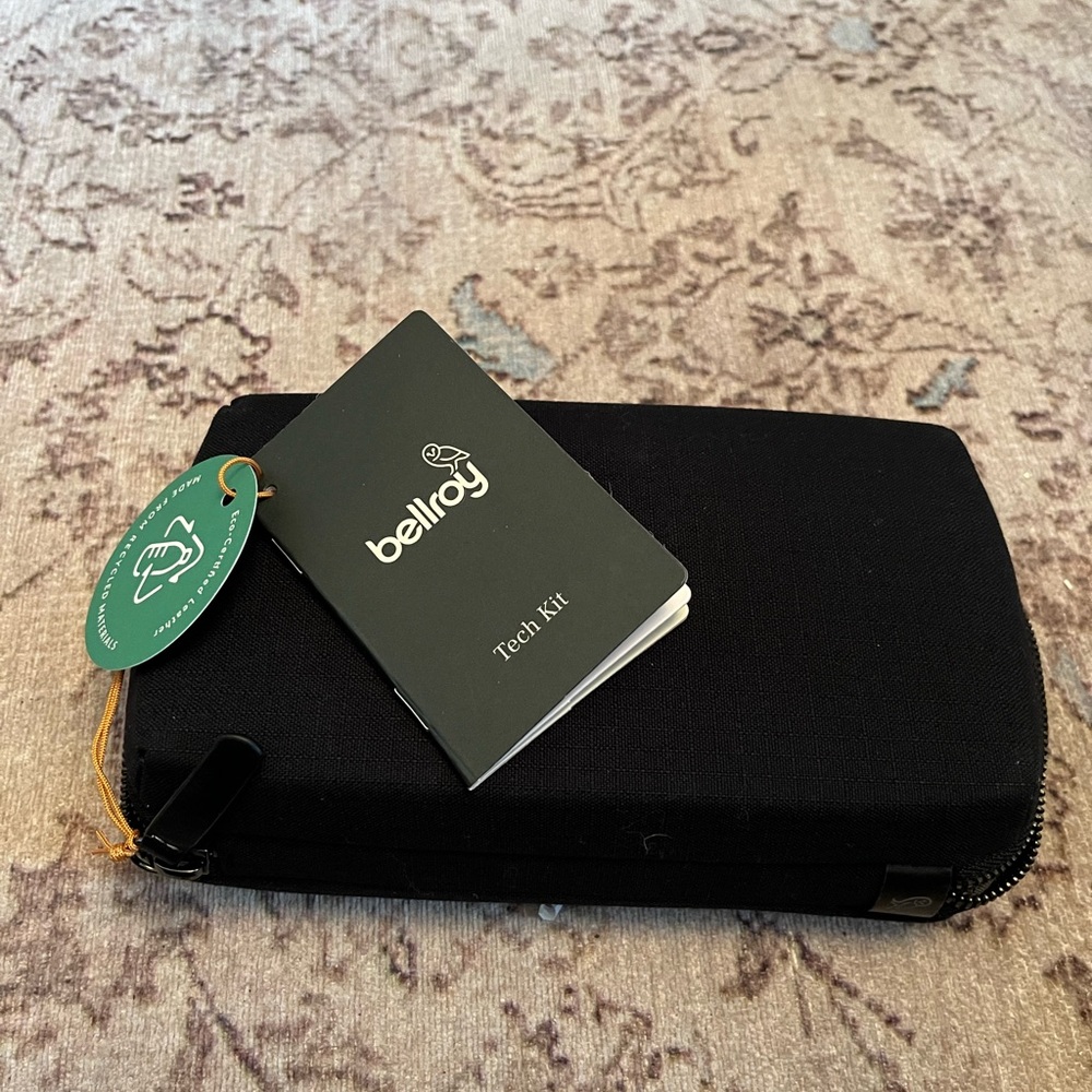 Bellroy Tech Kit Compact (Tags no longer available)
